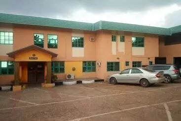 Hôtel Dam Syl Suites