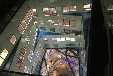 فندق The Cube By Bridgestreet