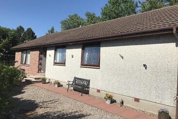 Hotel Foinaven Bed & Breakfast