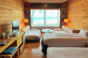 Grand Park Hotel Okubiwako Makino