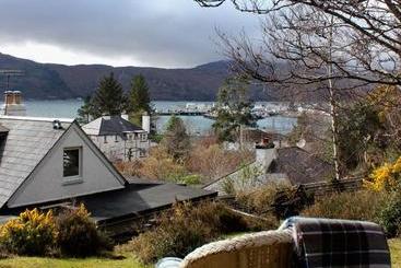 Hotel Bungalow 500 Bed And Breakfast