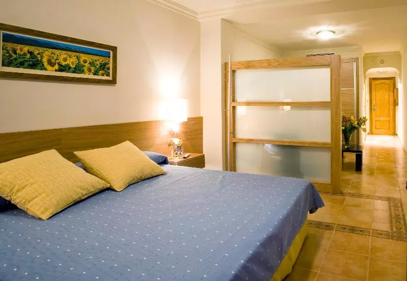 בית מלון כפרי Avent Vera