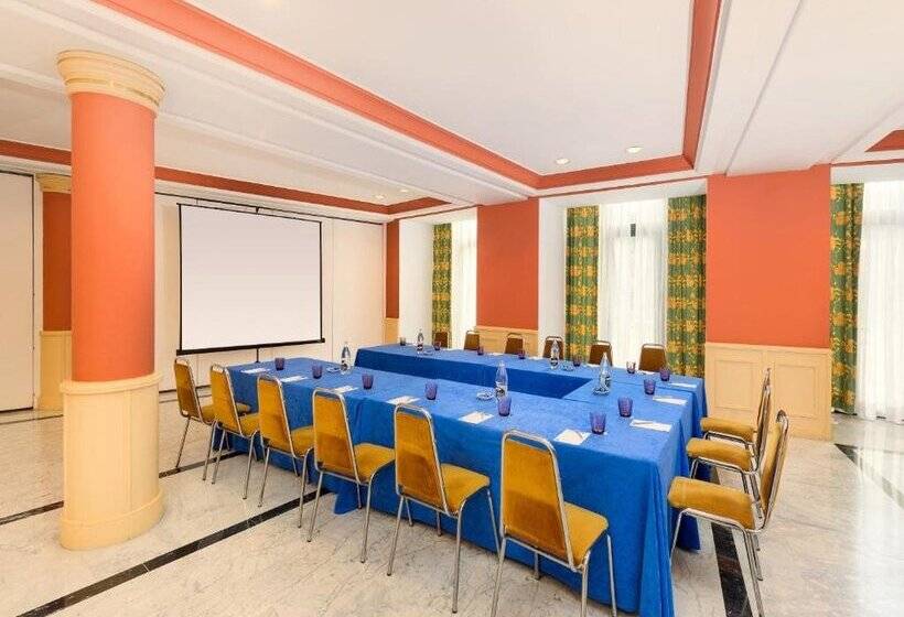 בית מלון כפרי AZZ Merida Medea