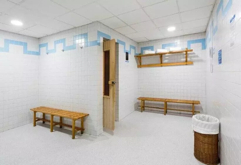 호텔 AZZ Merida Medea