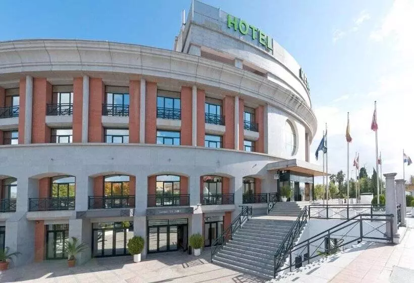 호텔 AZZ Merida Medea