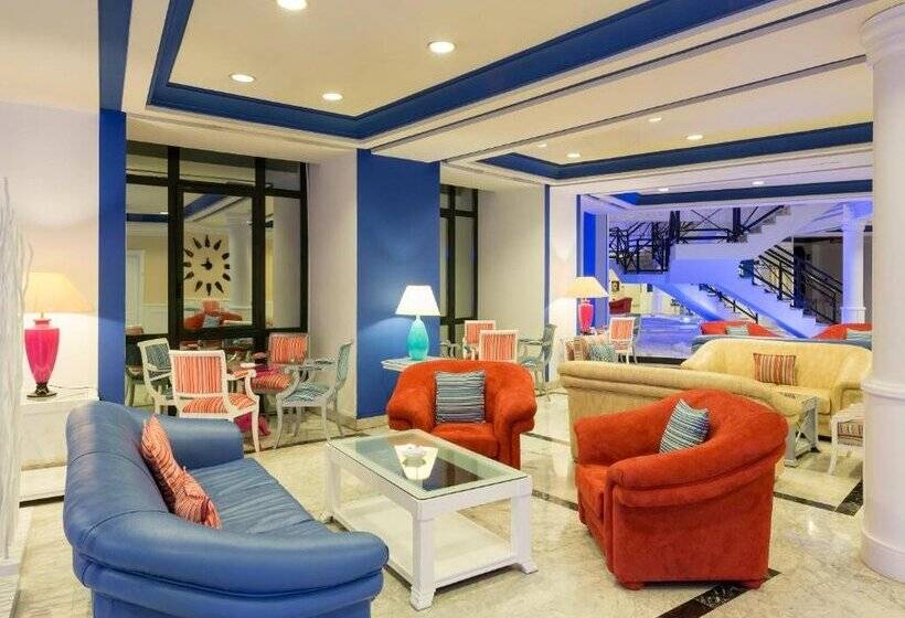 בית מלון כפרי AZZ Merida Medea