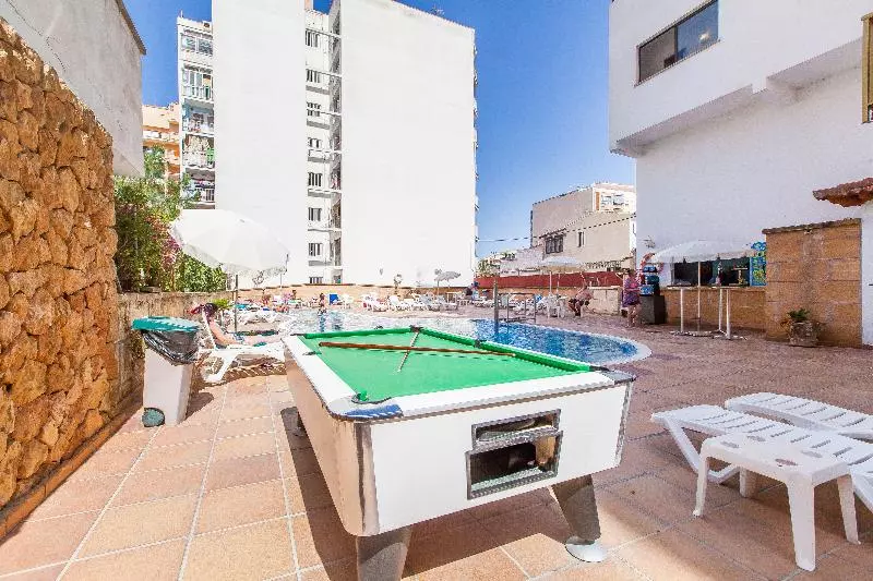 בית מלון כפרי Bluesea Arenal Tower Adults Only