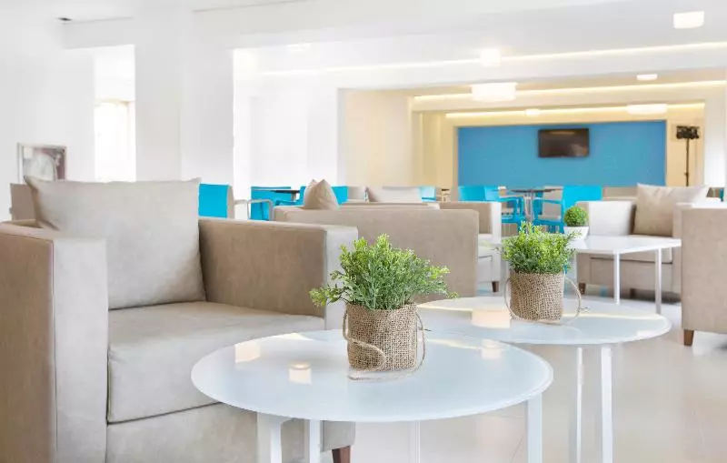 בית מלון כפרי Bluesea Arenal Tower Adults Only