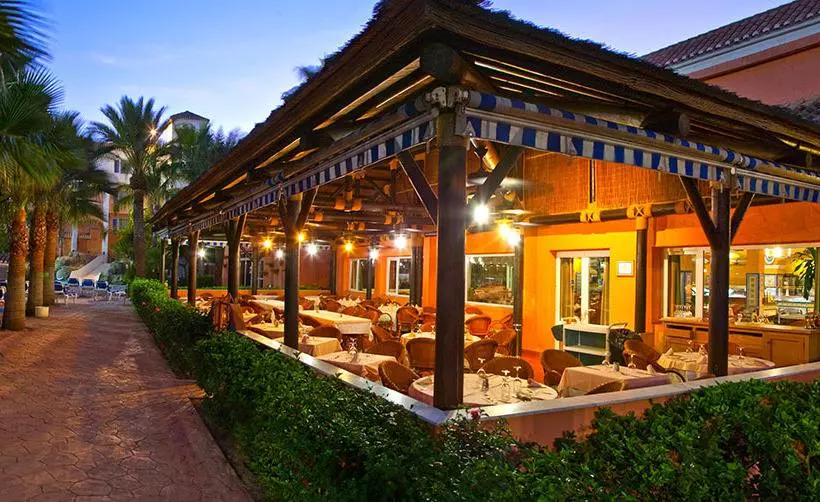 هتل Diver Roquetas