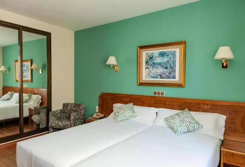 فندق Don Carmelo