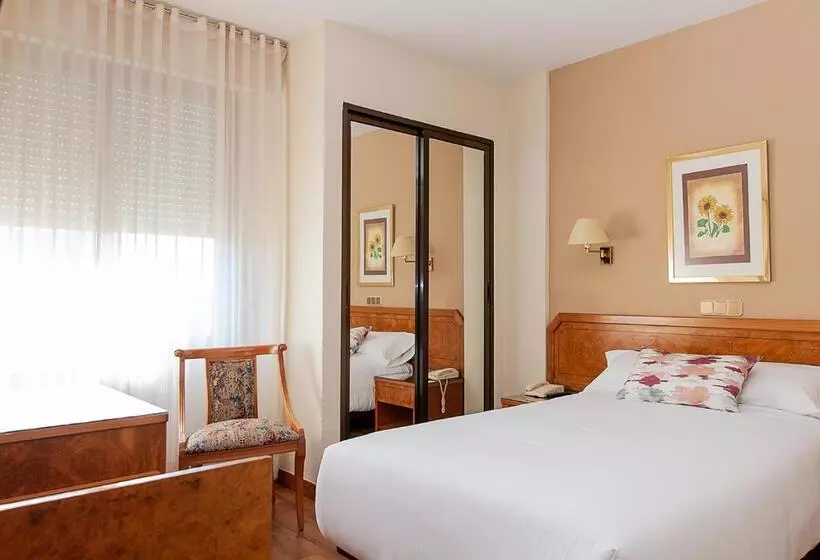 فندق Don Carmelo