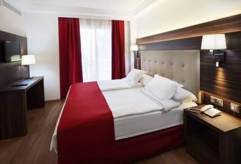 فندق Europe Playa Marina   Adults Only