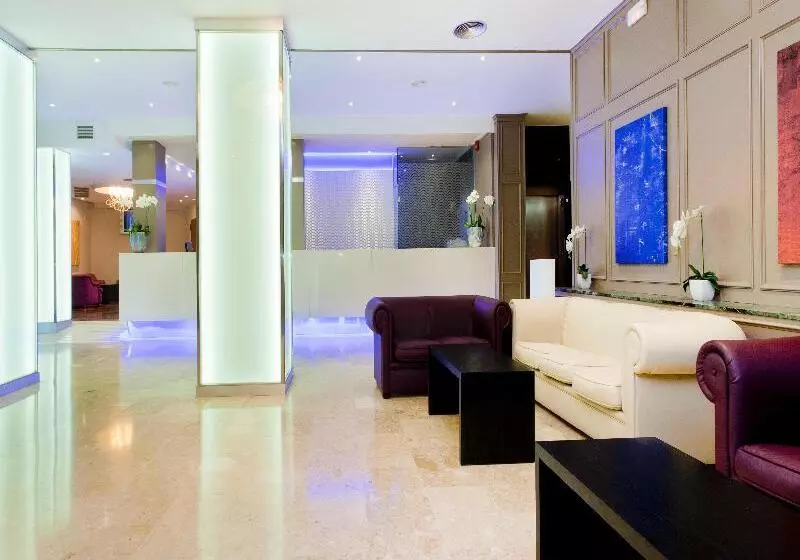 فندق Globales America