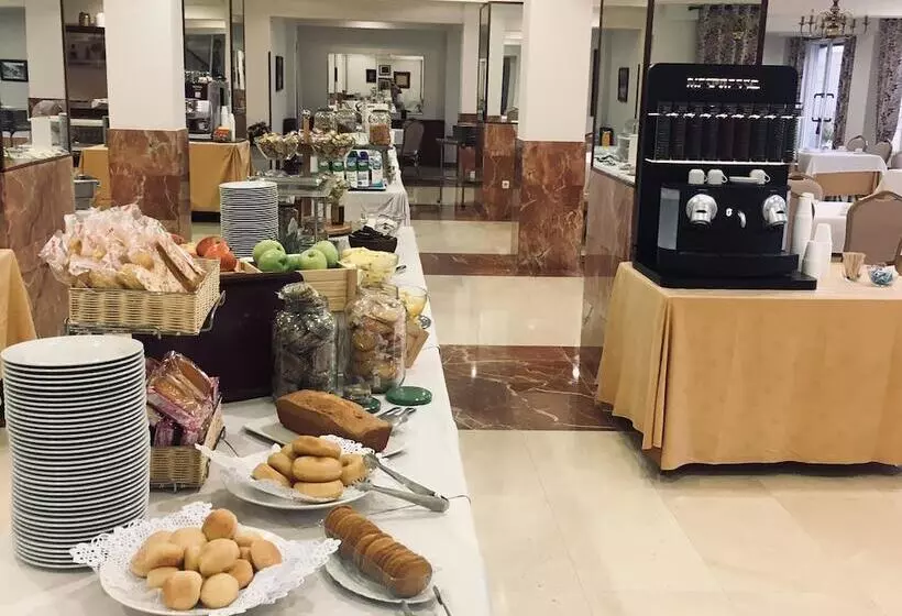 Silken Gran Hotel Del Sella