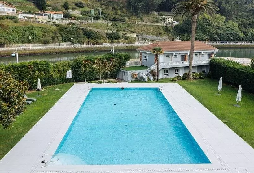 Silken Gran Hotel Del Sella