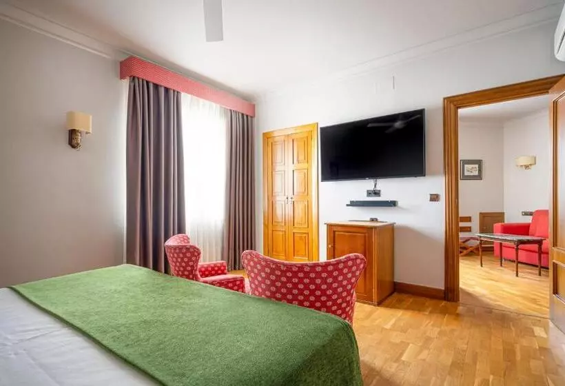 בית מלון כפרי Hernan Cortes