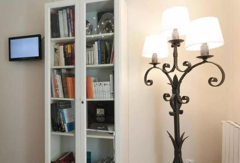 فندق La Farola Del Mar