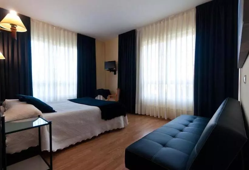 فندق La Farola Del Mar