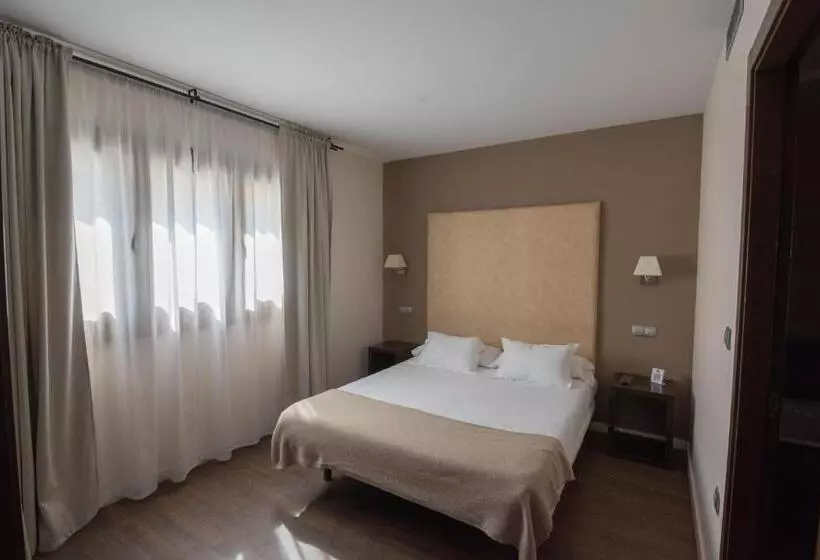 فندق La Portilla