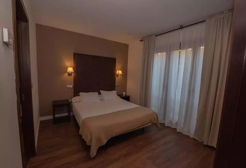 فندق La Portilla