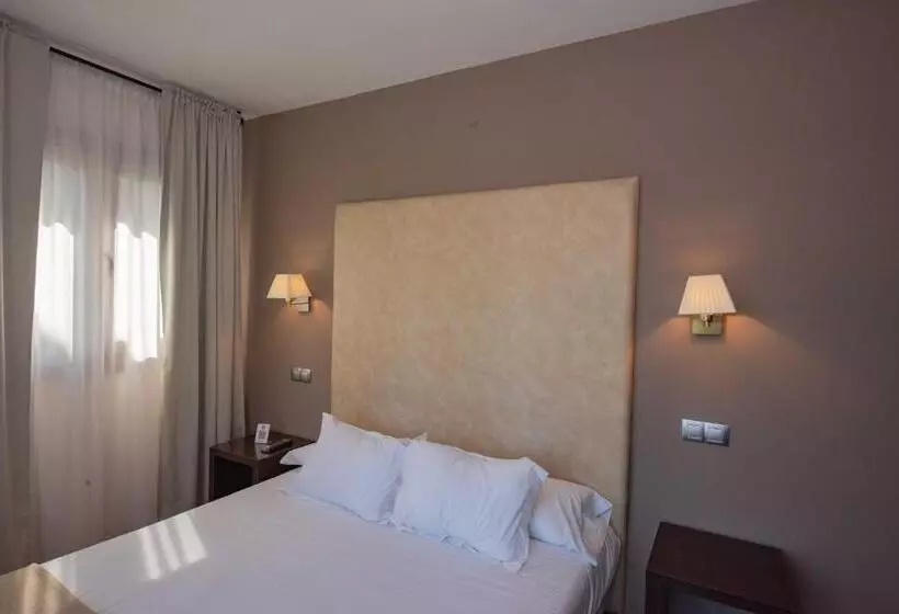 فندق La Portilla