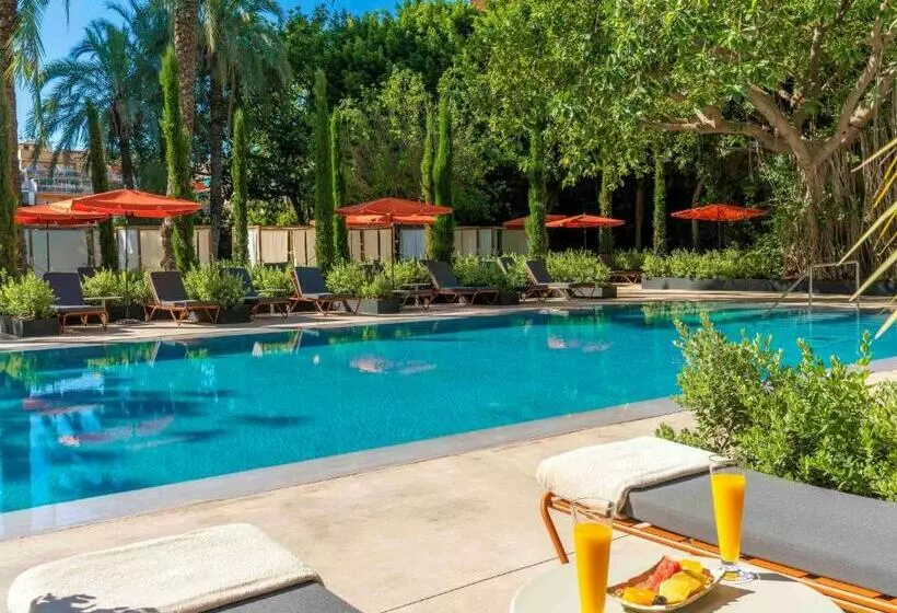 Отель Mercure Benidorm