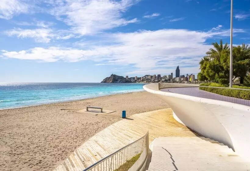 Отель Mercure Benidorm