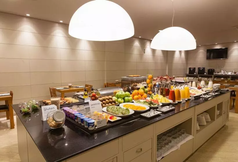 Hotel NH Oviedo Principado