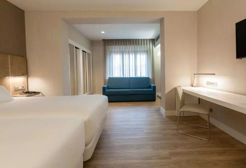 Hotel NH Oviedo Principado