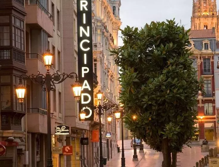 Hotel NH Oviedo Principado