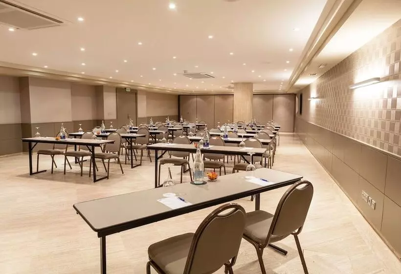 Hotel NH Oviedo Principado