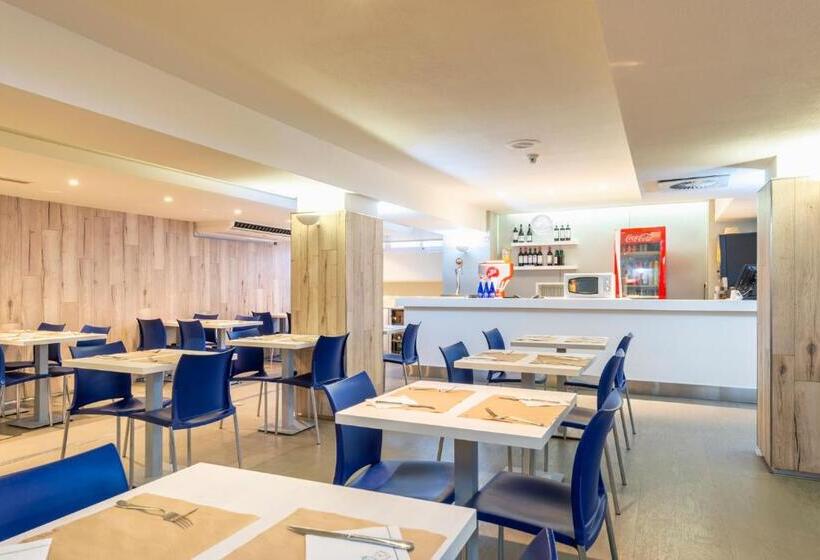 בית מלון כפרי Port Fiesta Park