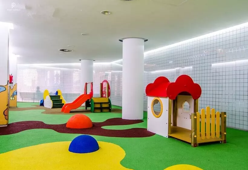 ホテル Port Fiesta Park