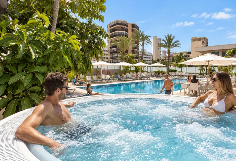 בית מלון כפרי Rh Royal   Recommend For Adults