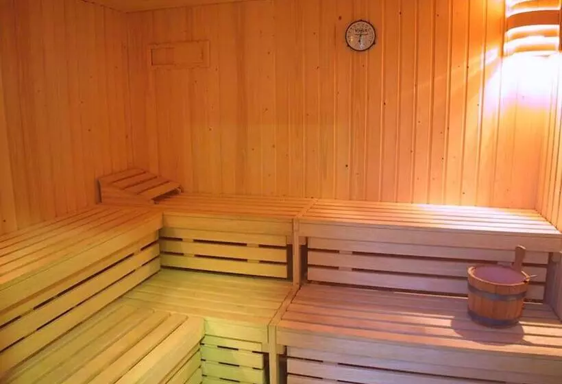 酒店 Rh Royal   Recommend For Adults