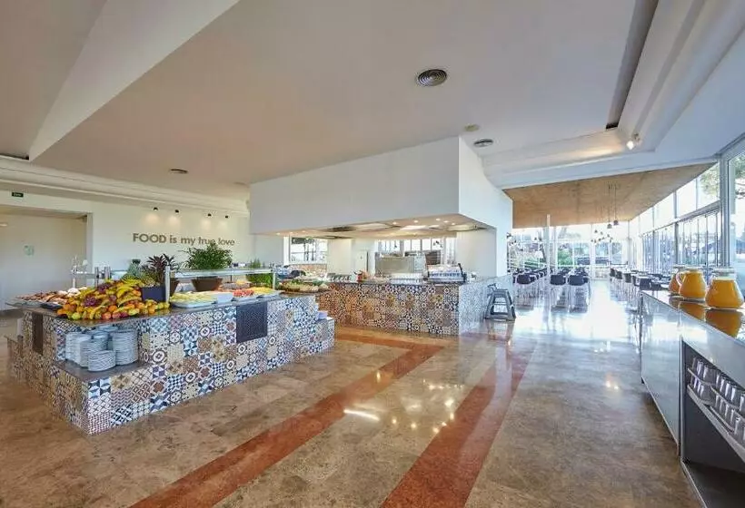 Prinsotel La Caleta Hotel y Apartamentos