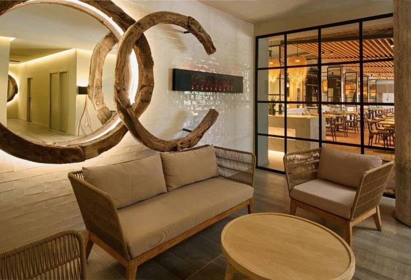 Grupotel Cala Marsal Nature