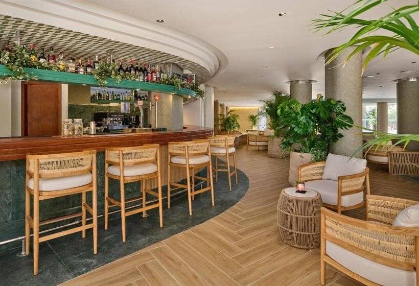 Grupotel Cala Marsal Nature