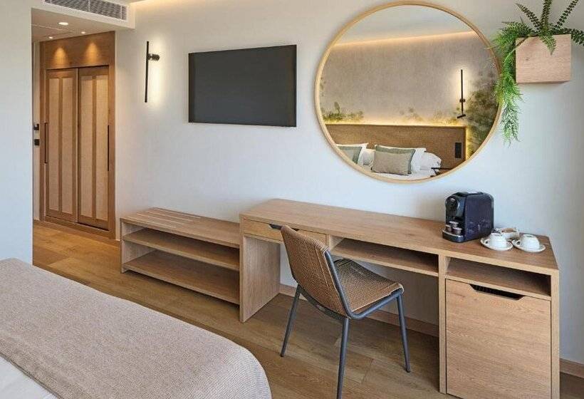 Grupotel Cala Marsal Nature