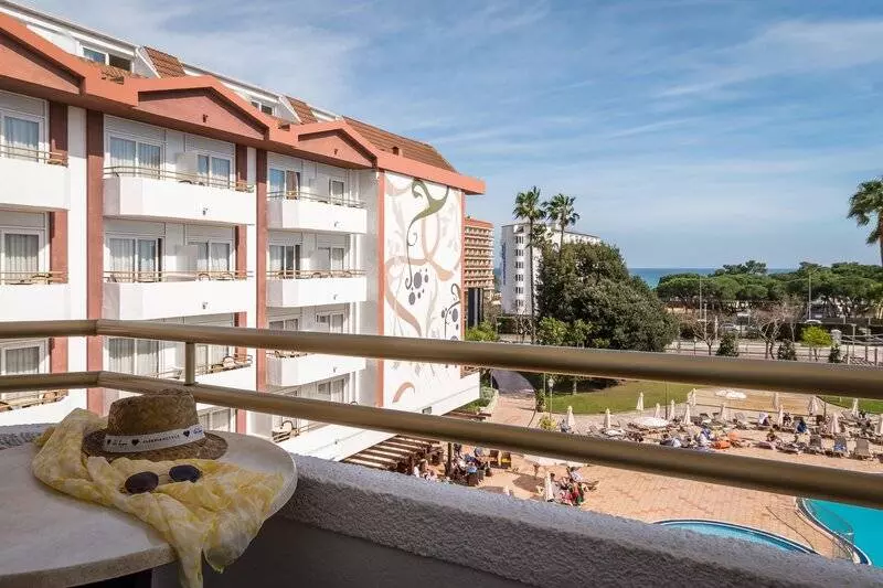 בית מלון כפרי ALEGRIA Florida Park