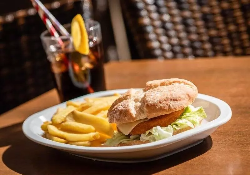 בית מלון כפרי ALEGRIA Florida Park