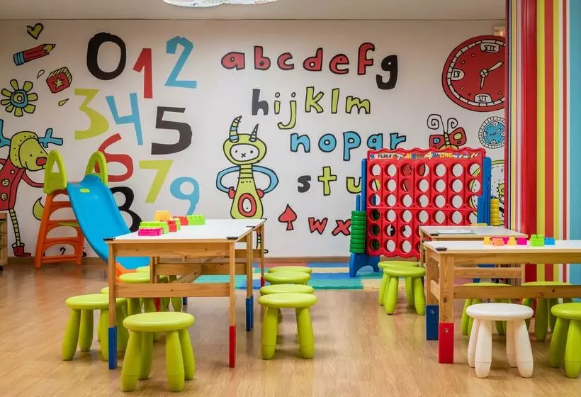 בית מלון כפרי ALEGRIA Florida Park