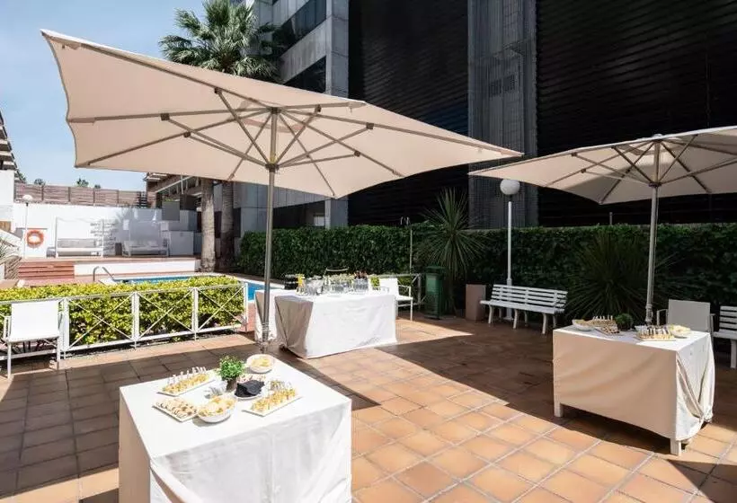 فندق Catalonia Bristol