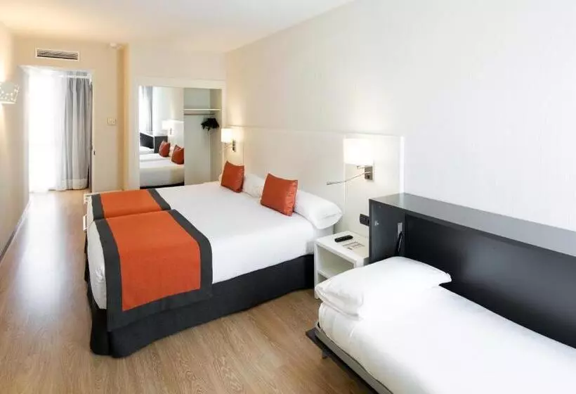 فندق Catalonia Bristol