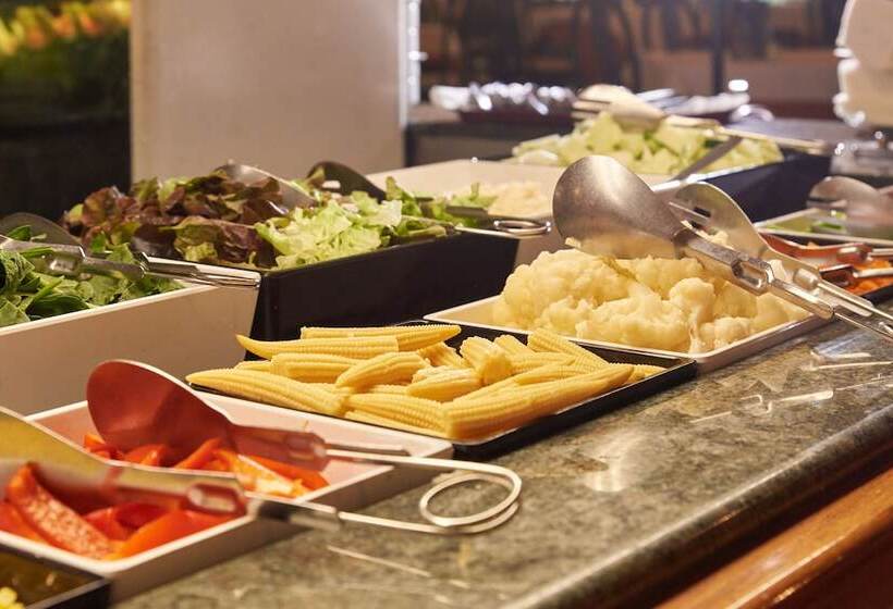 هتل Checkin Garbí