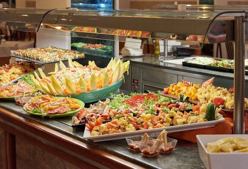 هتل Checkin Garbí