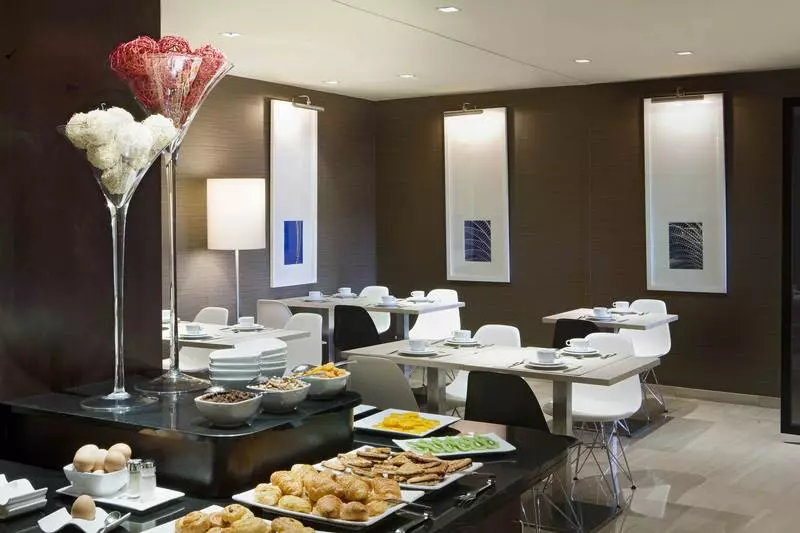 فندق Conqueridor