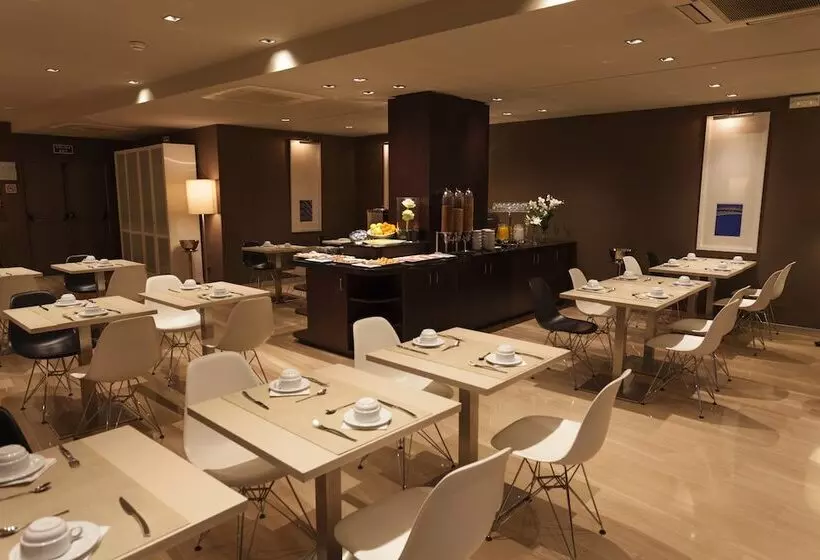 فندق Conqueridor