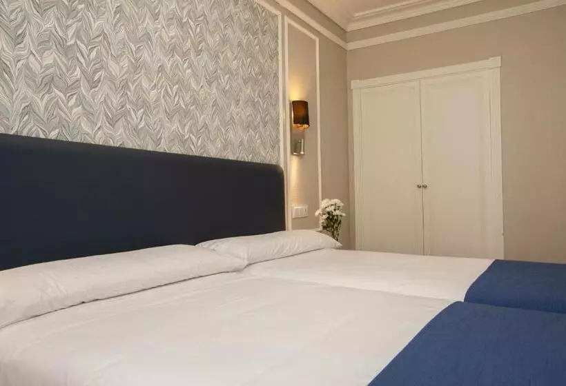 هتل Corona De Castilla Burgos