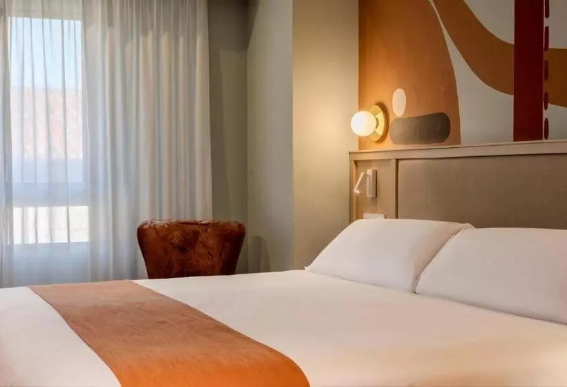 هتل Corona De Castilla Burgos